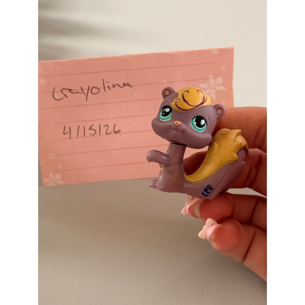 Hasbro Littlest Pet Shop Purple Squirrel